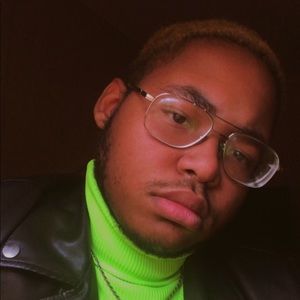 Meet your Posher, Rj